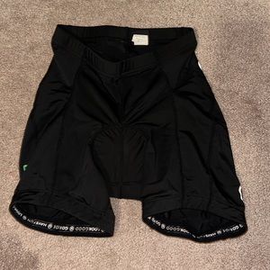 - Canari biking shorts - SIZE SMALL -